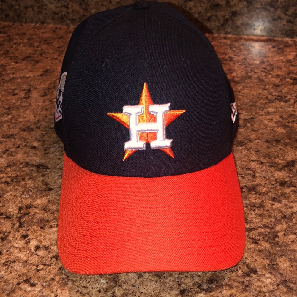 New Era Hat W/ Adjustable Strap